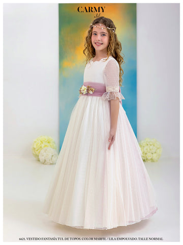 Vestido de comunión de falda lisa  fajin rosa