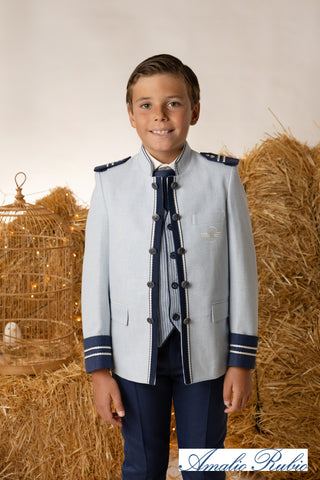 Traje de comunión de niño de almirante en tonos azules